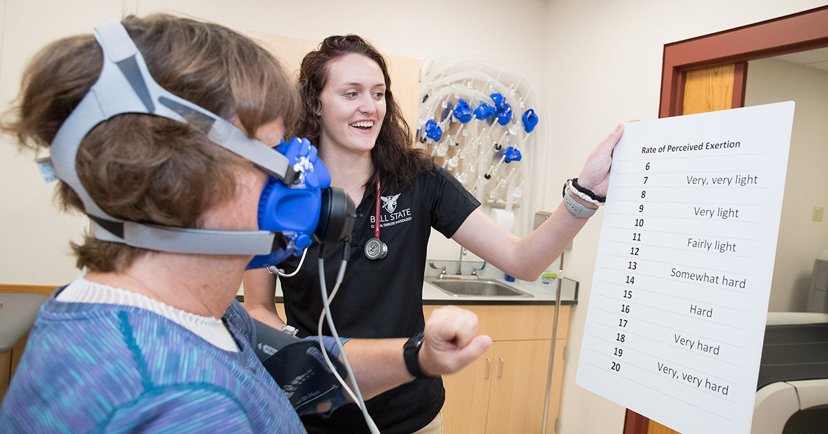 CEPP students work with a client