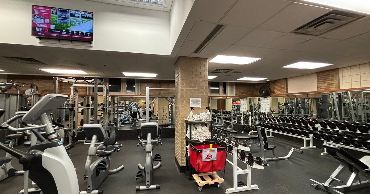 Ball gym - fitness room empty 1