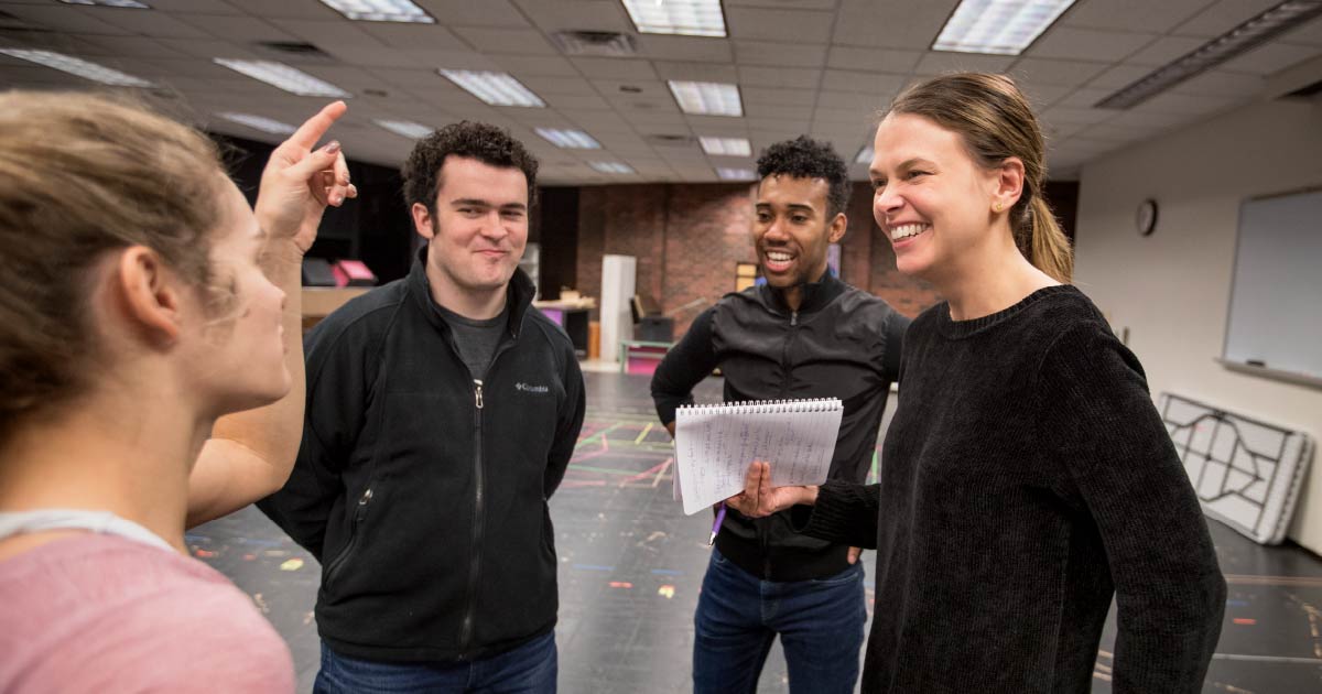 Ball State students meet with Sutton Foster.