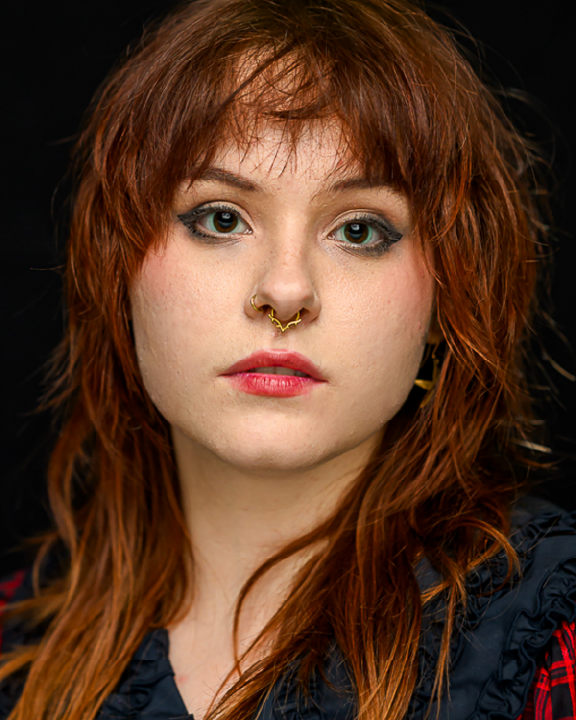 Headshot of Kat Hawthorne.