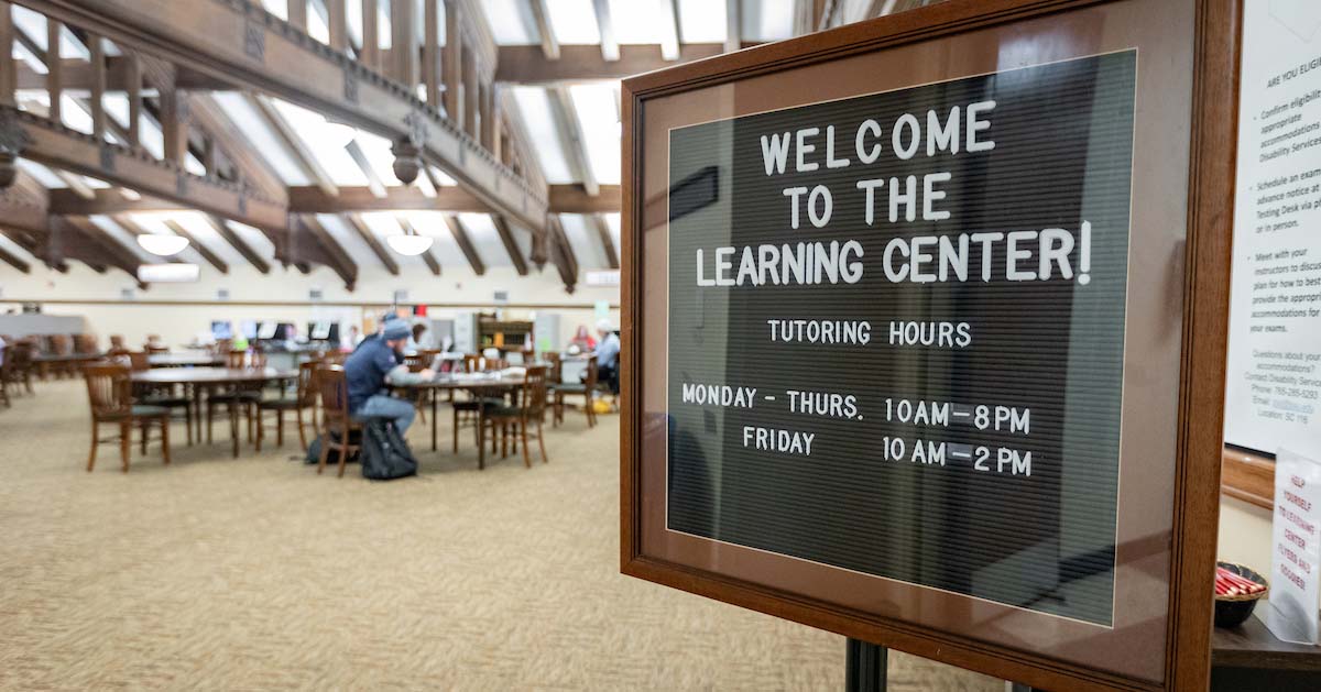 welcome to the learning center sign