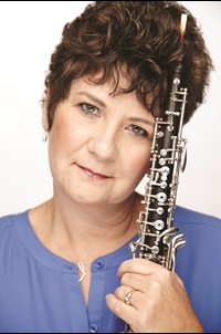 oboist and School of Music faculty Lisa Kozenko