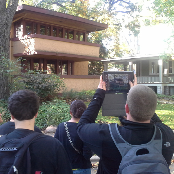 Students use Traveler to capture Frank Lloyd Wright house in Oak Park, Ill.