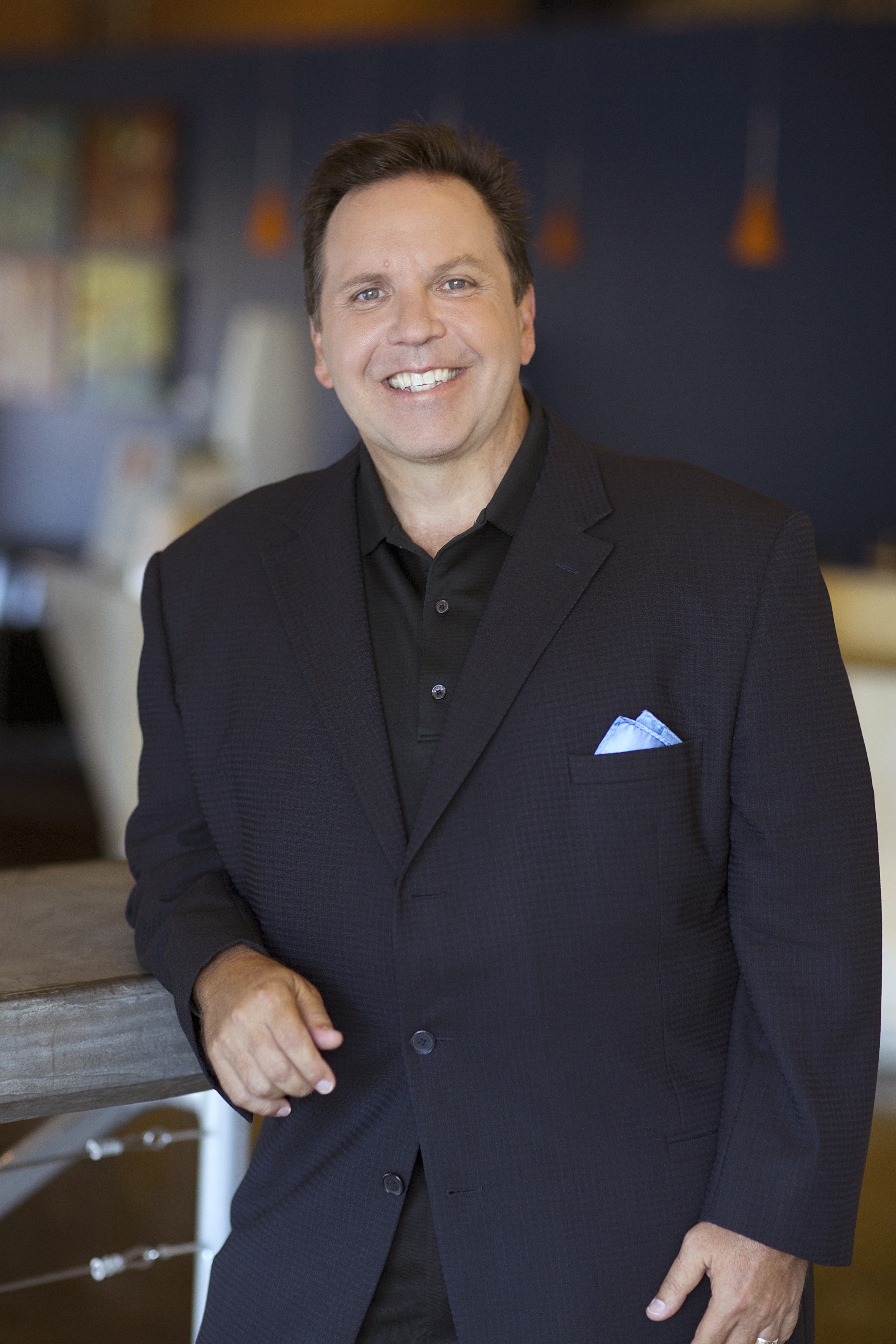 Headshot of Don Yaeger