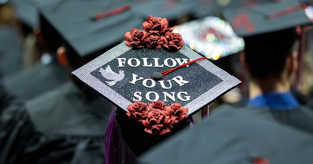 Mortar board "Follow Your Song"